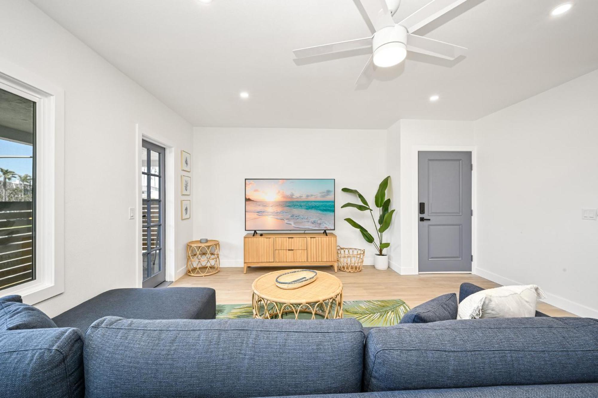 Brand New Home By The Beach & Historic Sunset Water Tower Сънсет Бийч Екстериор снимка